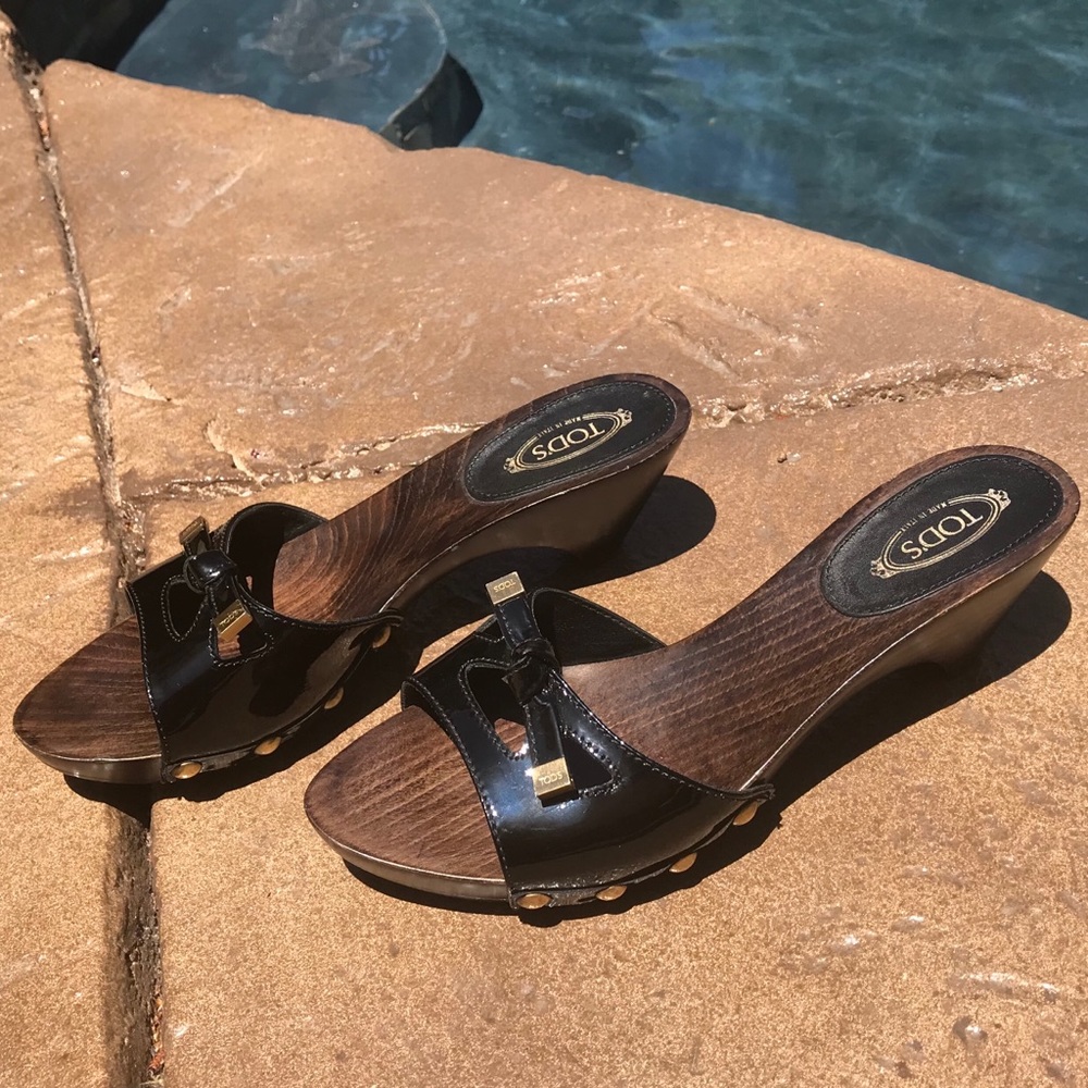 Tod’s Bow Accented wood slide Sandels - Picture 5 of 8
